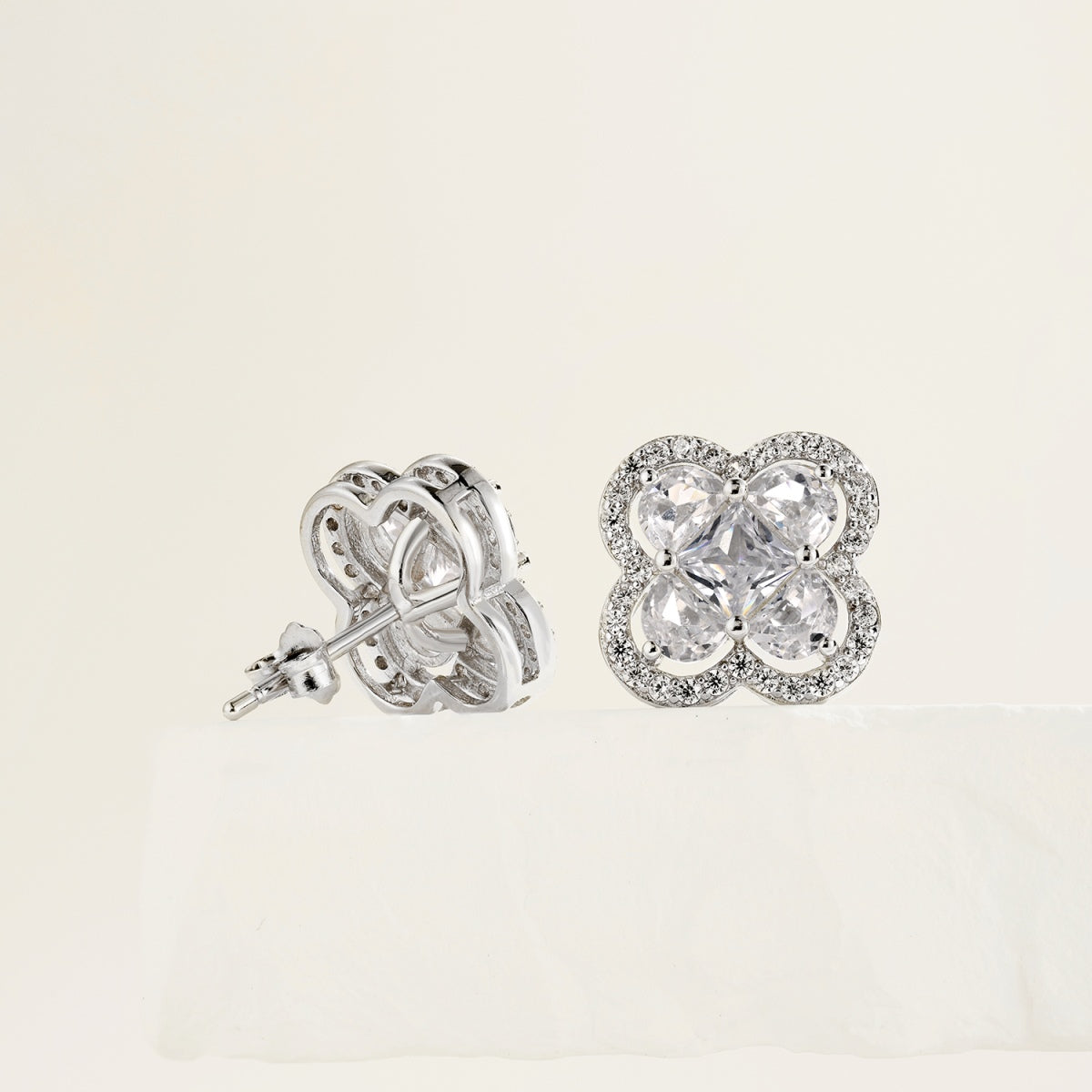 BOUCLES D’OREILLES CAPRI – ARGENTÉES